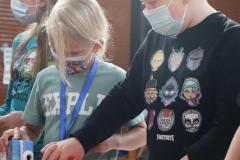 k1600_img__c625595235